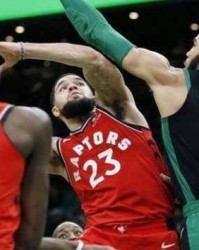  塔图姆35分绿军横扫猛龙  