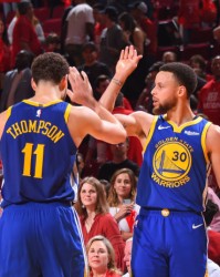  克莱汤普森复出，勇士外线火力全开  