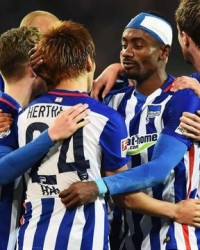  美因茨客场战胜柏林赫塔提升排名