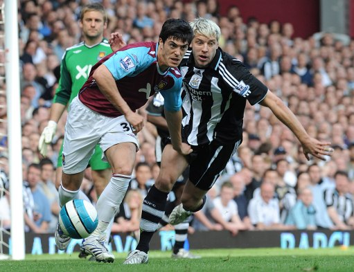  纽卡斯尔联主场完胜西汉姆联，伊萨克梅开二度建功  