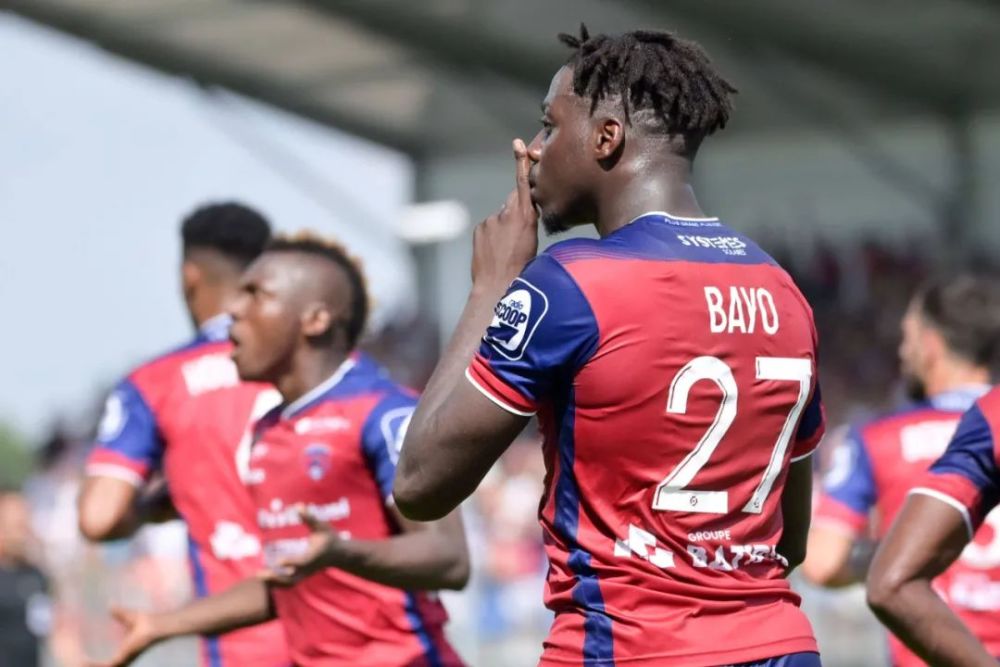  法甲金靴争夺白热化，多名射手缩小差距至一球  